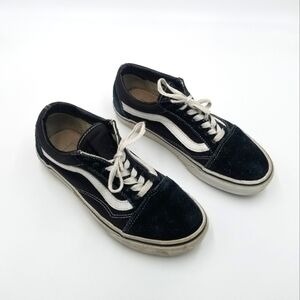 Vans Black White Sneaker Shoe Suede Detail 4 Men 5.5 Women